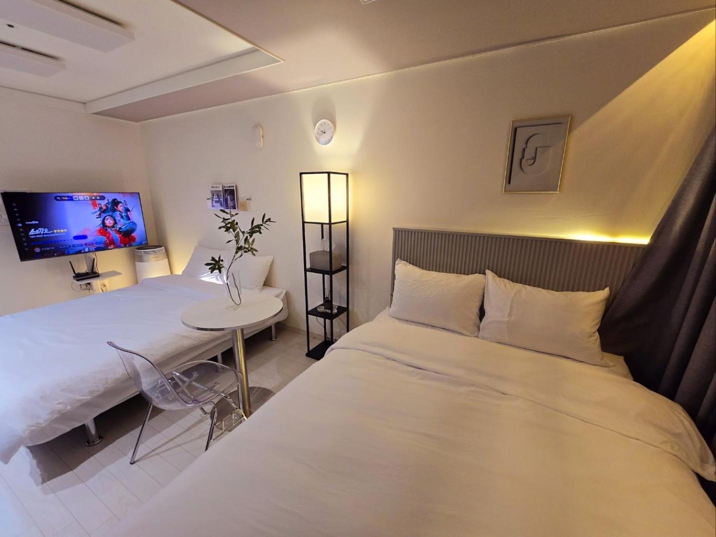 דאיגו Dongseongro Dsr&U Hotel Room מראה חיצוני תמונה